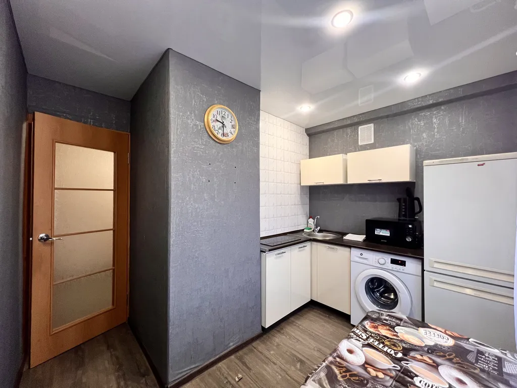 ⁠АПАРТЫ 51 возле Мурманск Молл Мурманска "Тепло Севера " на Зеленой,78