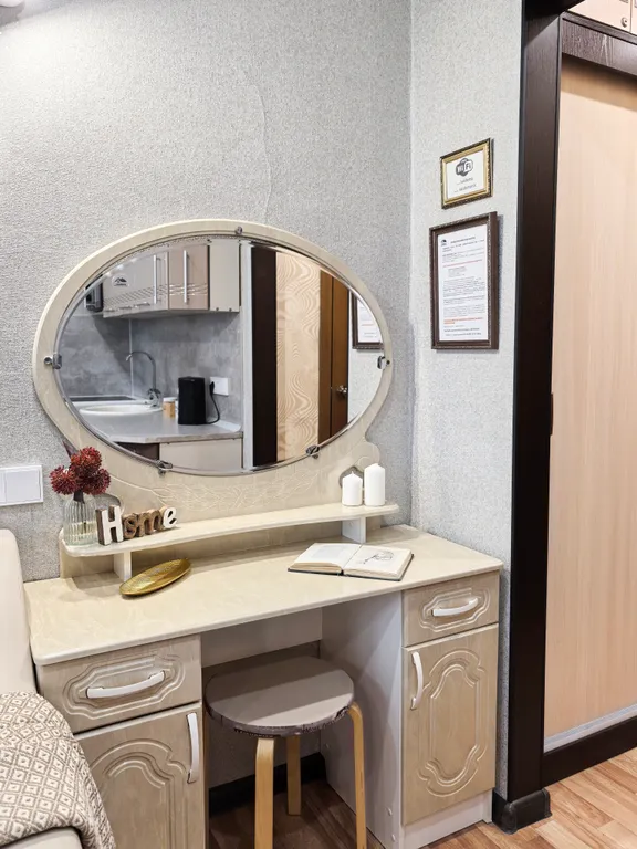 Квартира Purple apartment-студия в новом доме для 4х, рядом тц, высокий этаж — Новосибирск