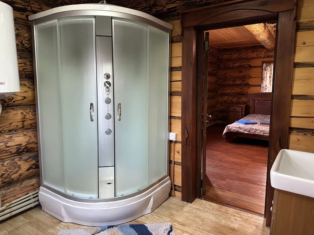 Дом на берегу озера Селигер D12