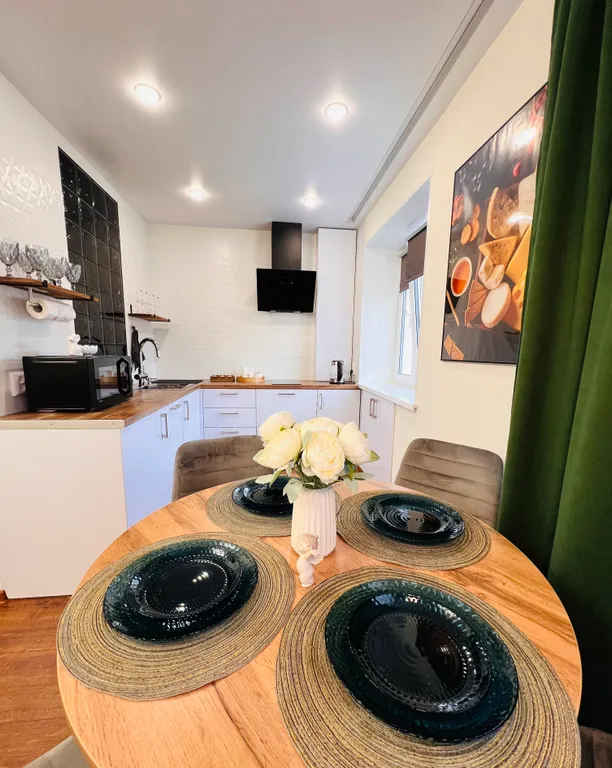 Уютная квартира в тихом центре города — аренда посуточно в Мурманск