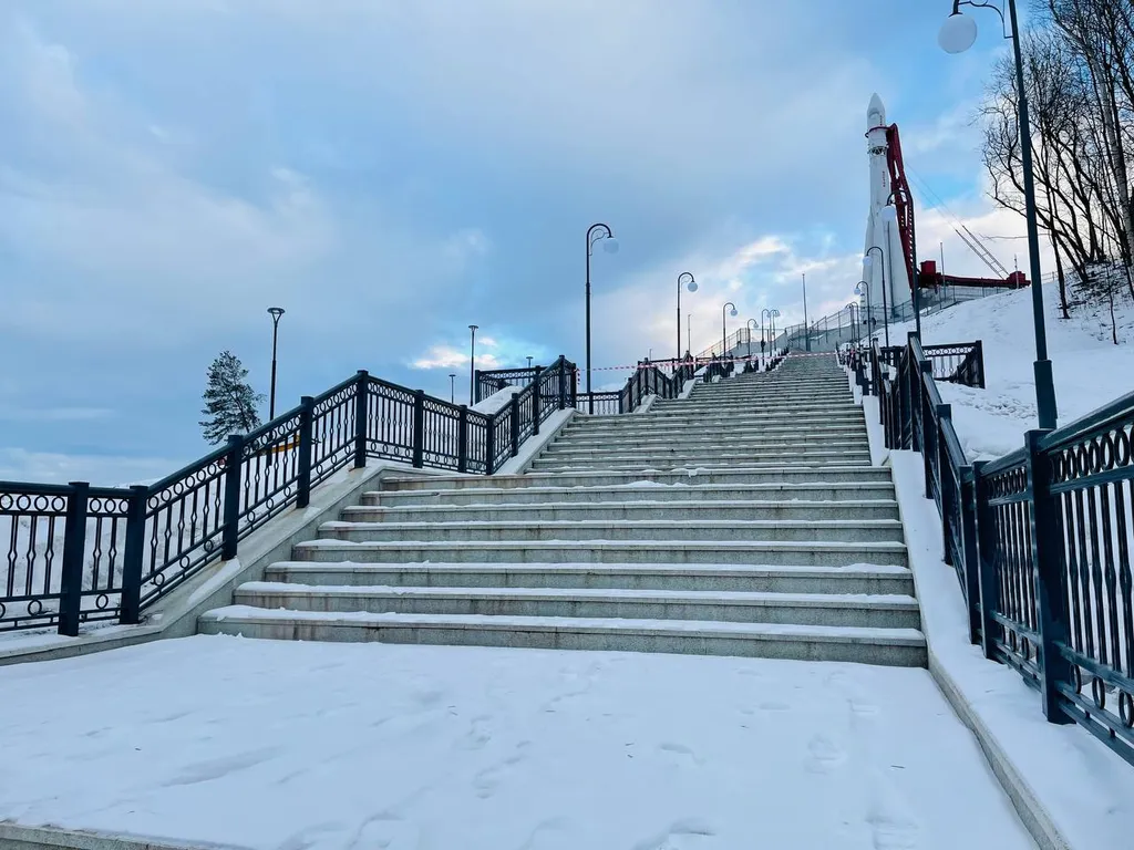 Уютный номер с выходом в сквер Волкова