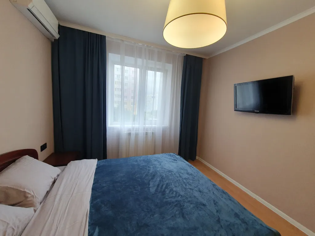 Трёхкомнатные апартаменты на Бульваре Юности