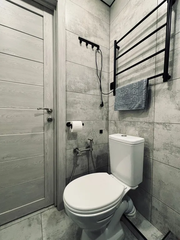 Студия с видом на бассейн