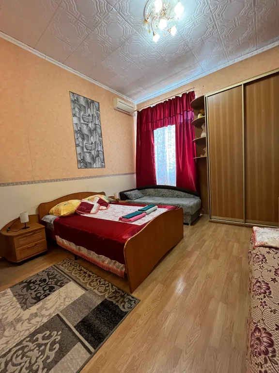 Квартира Уютная и чистая студия от собственника возле аэропорта — Омск