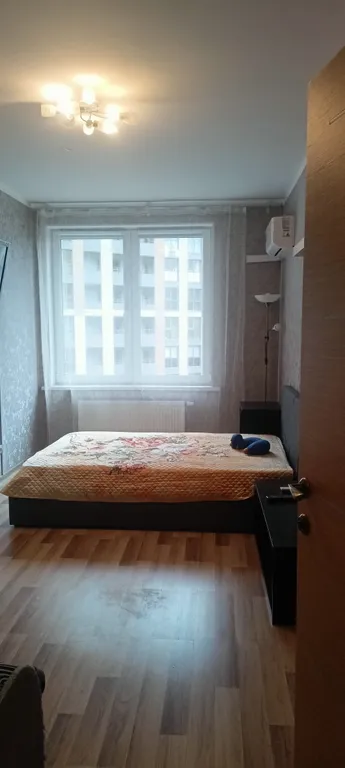 Квартира у метро с подземной парковкой