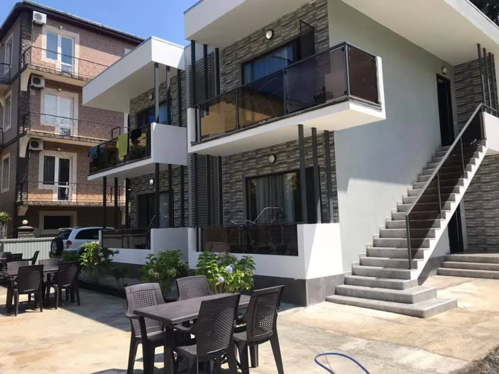 Уютные апартаменты на море, у пляжа с лечебным песком