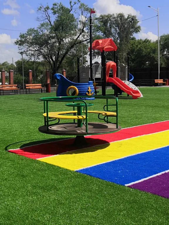 Студия в центре города, с видом на Китай