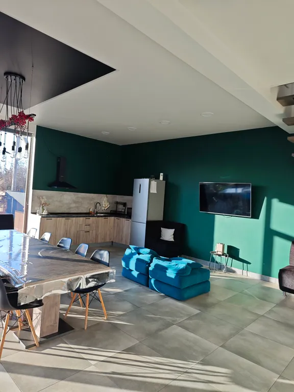 Коттедж Вилла Банана, дом с подогреваемым бассейном и баней в черте города — Елизаветинская