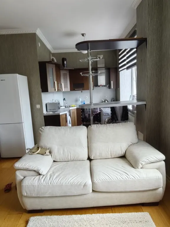 Шикарная квартира класса комфорт в самом центре! Горячая вода есть!