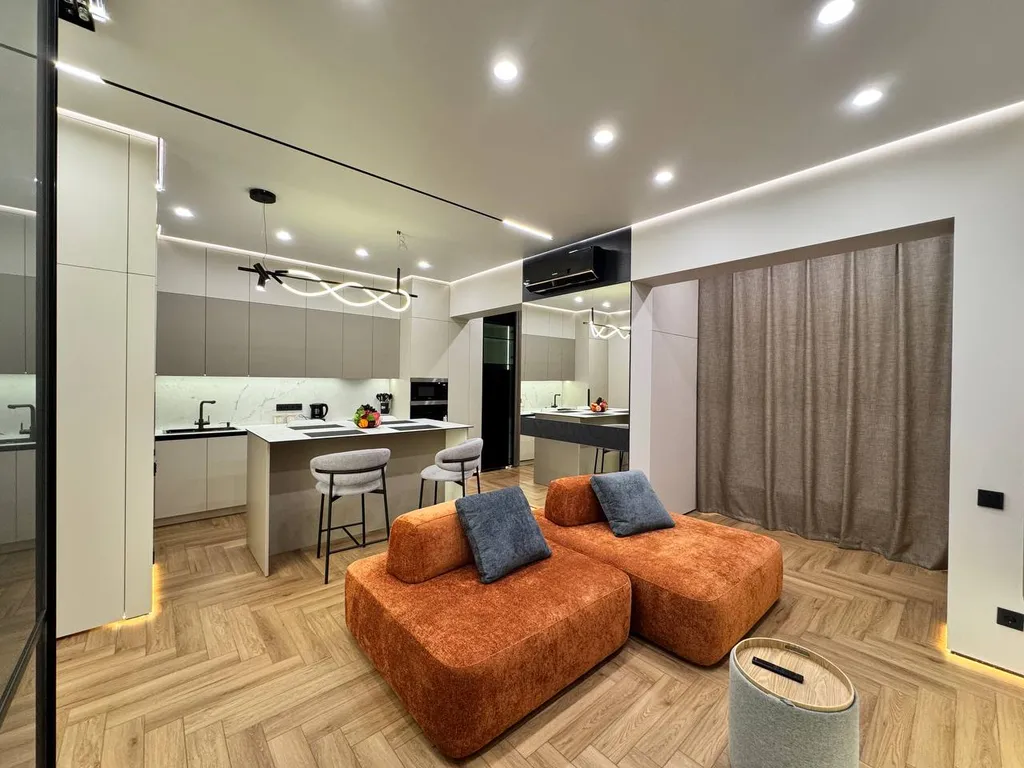 2-комнатная в ЖК Комфорт Сити с видом на горы, рядом с ТЦ MEGA