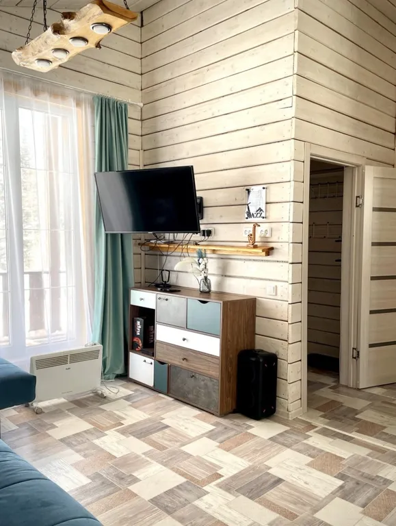 Гостевой дом Jazz с видом на горы