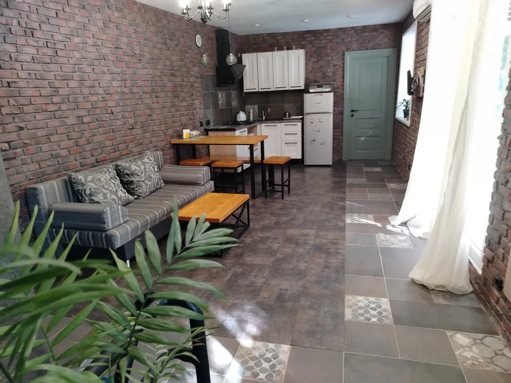 Квартира Двухэтажная квартира-дом в частном секторе — Анапа