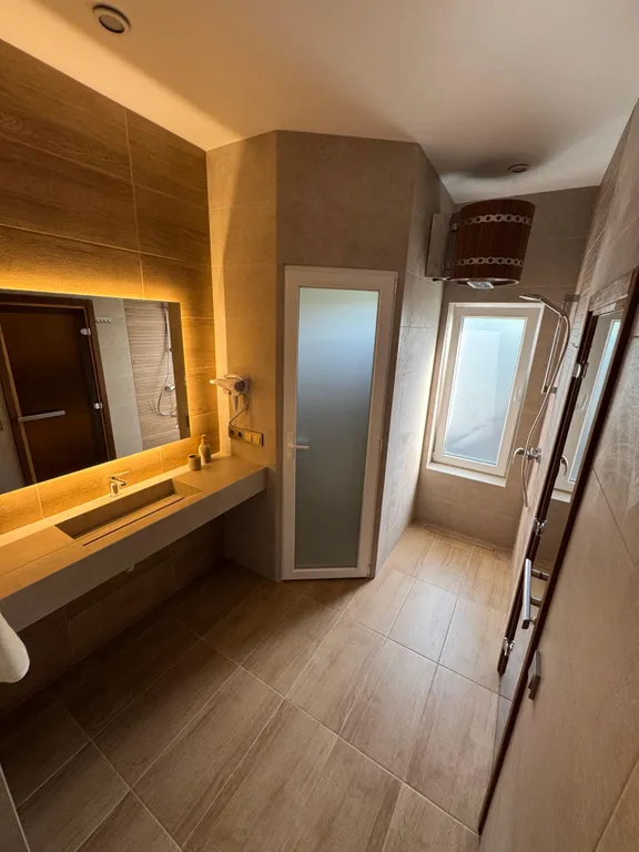 Апартамент с красивой террасой