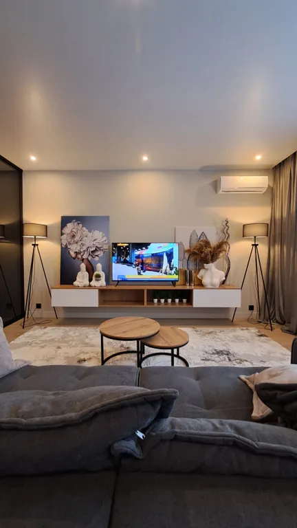 Стильный и комфортный апартамент