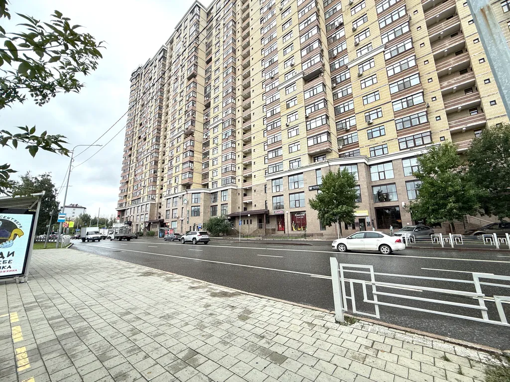 Квартира Апартаменты Паруса в центре города, с потрясающим видом из окна — Тюмень