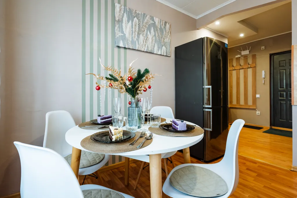 Квартира с четырьмя раздельными спальными местами.