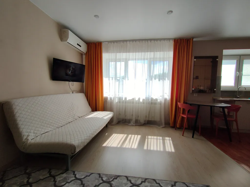 Студия на площади Победы