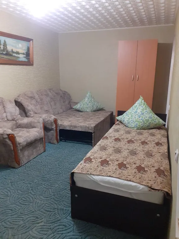 Комфортная уютная квартира в центре города Котово