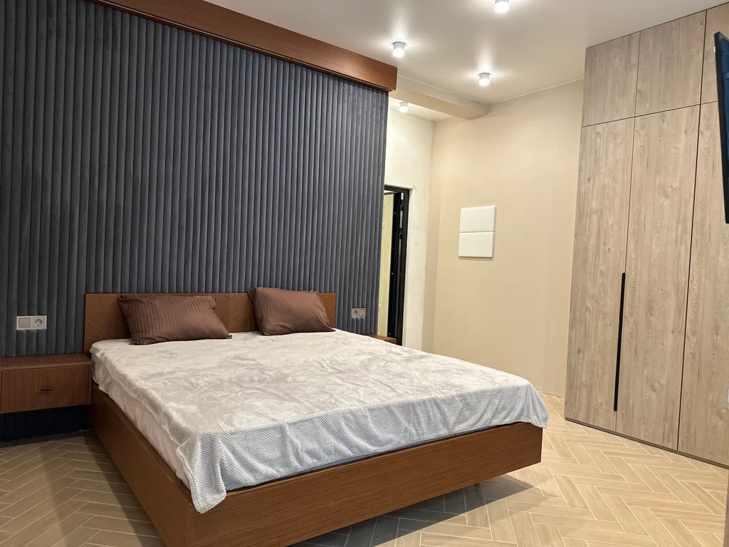 Студия в центре города рядом со стадионом и Мамаевым курганом