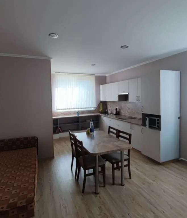 Просторная, светлая квартира в центре поселка Агой