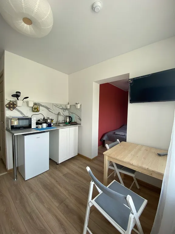 Уютная квартира-студия 1 с дизайнерским ремонтом