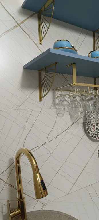 Двушечка у канатки и в старинном доме