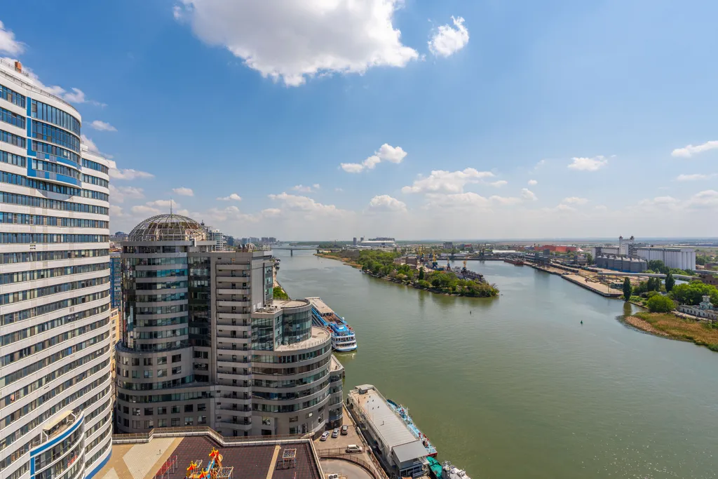 Евродвушка с видом на Дон