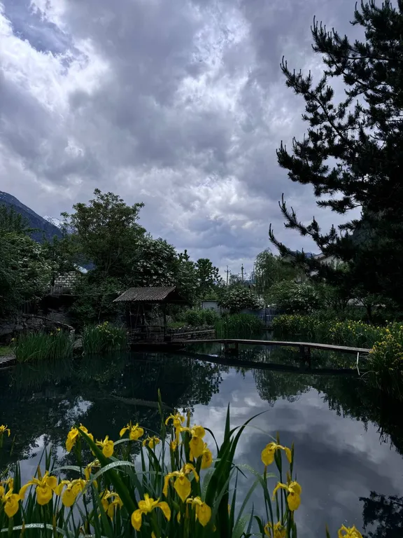 Коттедж Дом с баней и озером — Теберда