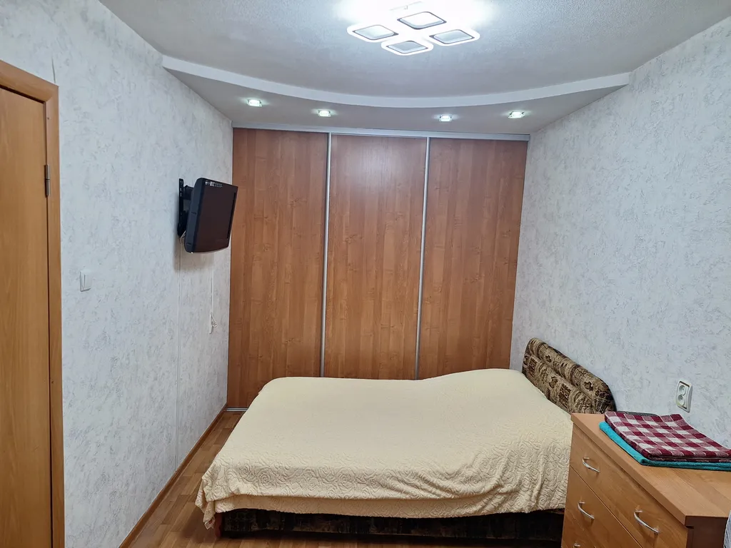 Квартира Тёплая, комфортноая, уютная квартира рядом с центром — Тихвин