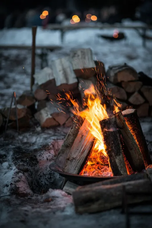 Дом с пятнистыми оленями и кроликами в лесу