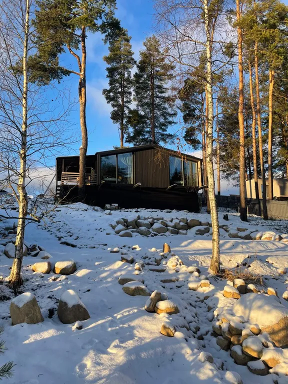 Дом на возвышенности с видом на лес в КП Сосновские озера