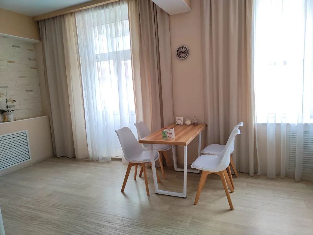 Квартира в центре города с видом на озеро