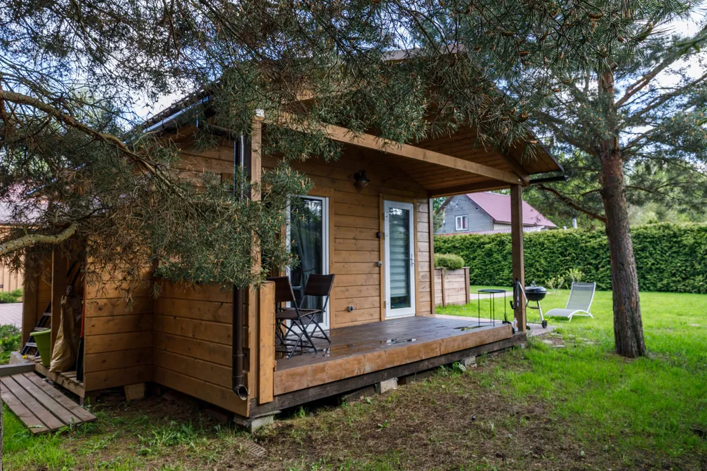 Уютный коттедж для двоих у реки в центре