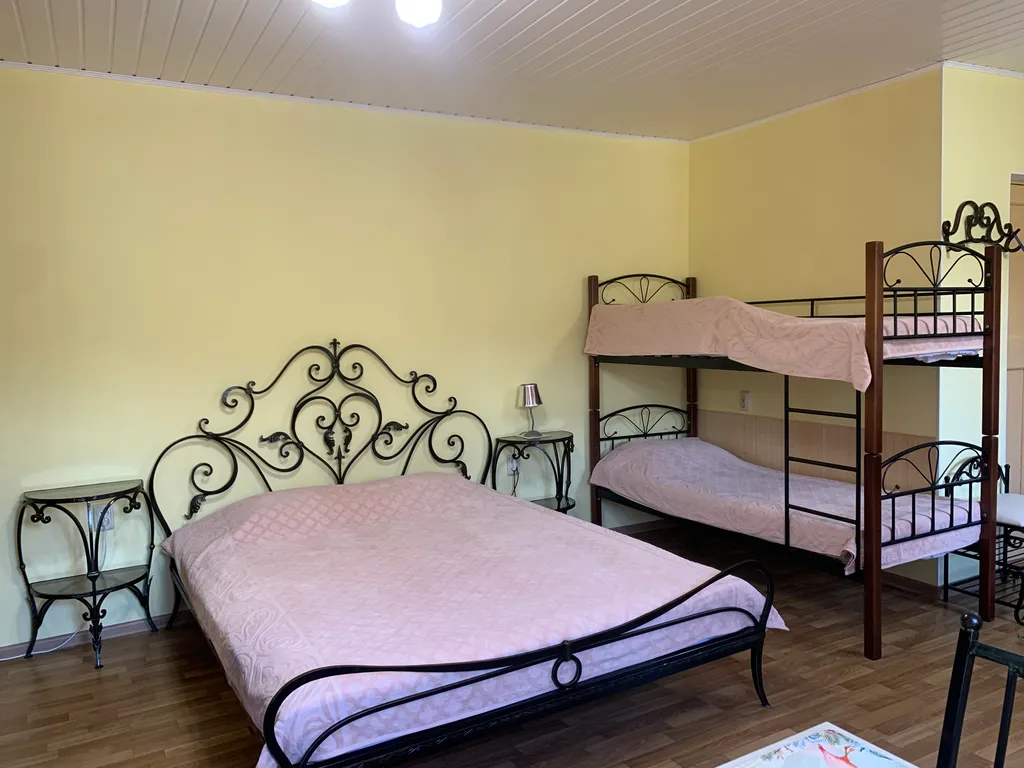 Уютный дом у моря со своим двориком и мангалом