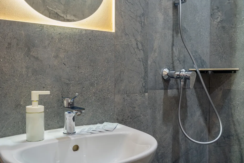 Good Night на Кузнецова 28