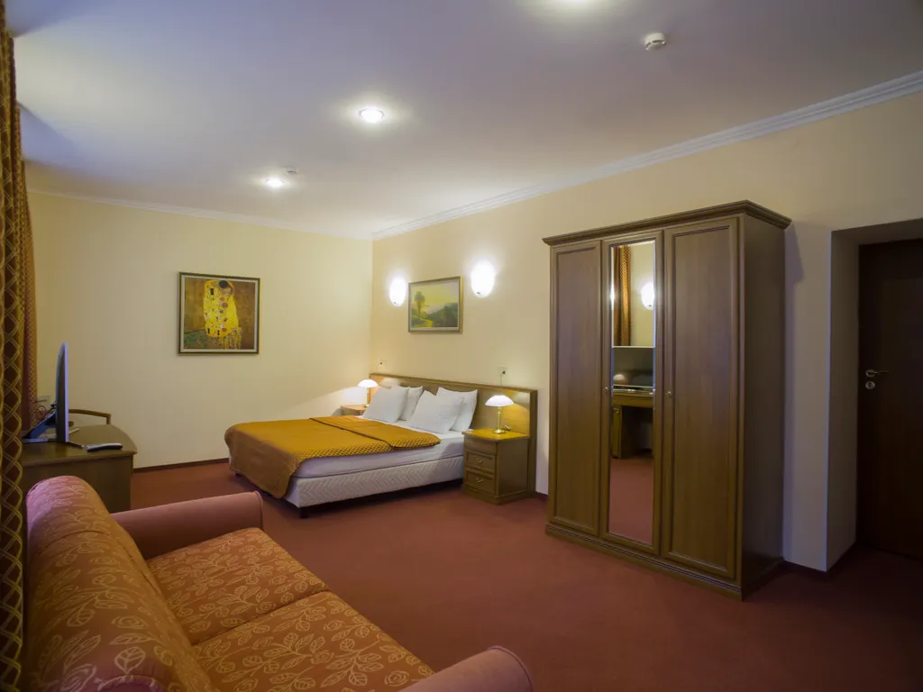 Квартира Простые покои — аренда посуточно в Алушта