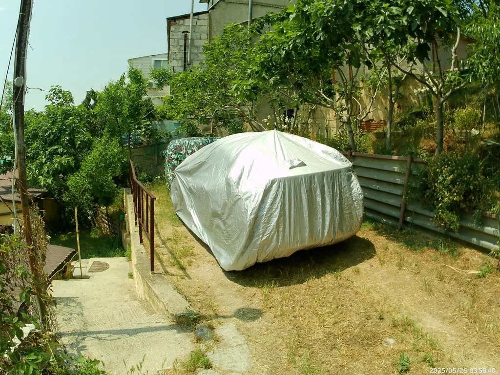 Дом-эллинг на берегу Керченского пролива