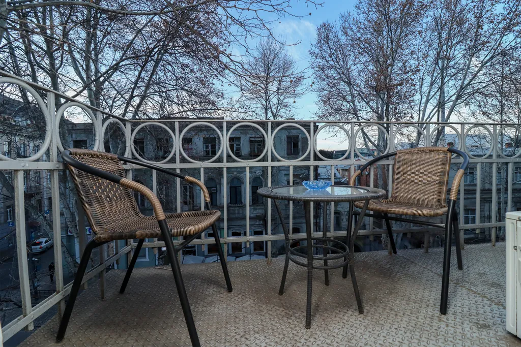 Квартира с балконом в центре