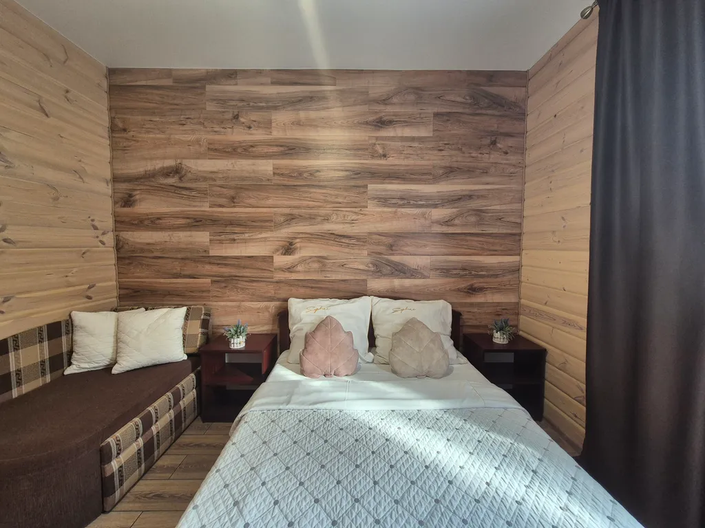 Чудесный дом с сауной и горячей купелью на побережье водохранилища