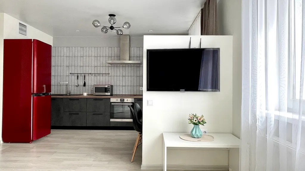 Квартира с дизайнерским ремонтом и кондиционером в центре города