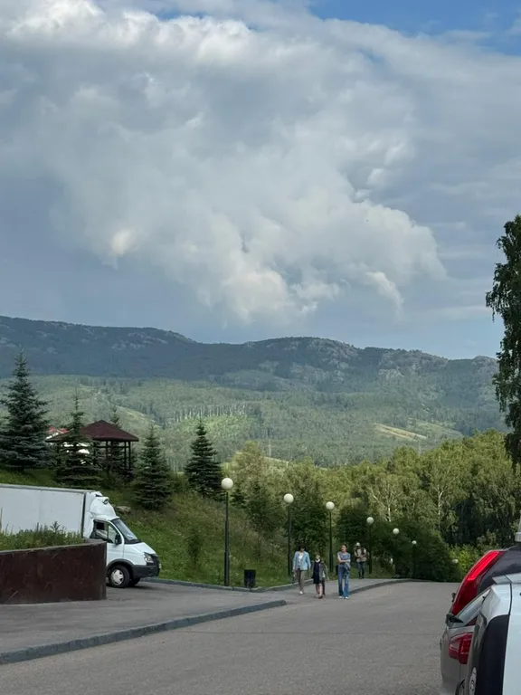 Просторный таунхаус в сосновом бору