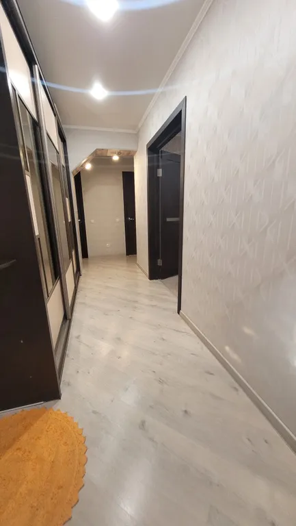 Уютная квартира с отдельным входом в центре города