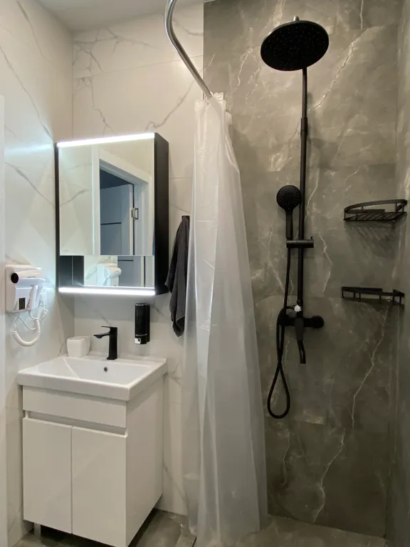 Студия с бассейном в ЖК Морской квартал