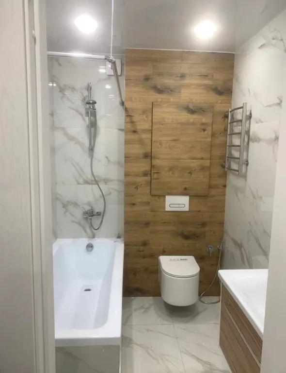 Двухкомнатная квартира с дизайнерским ремонтом