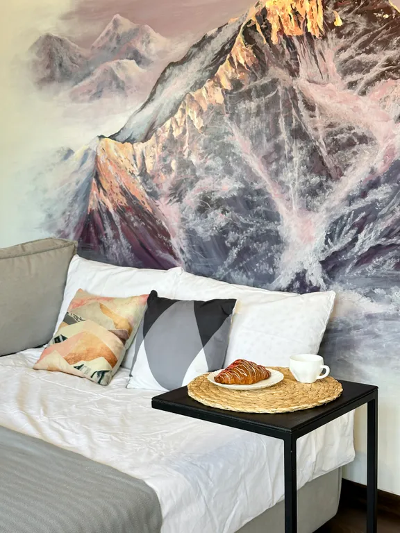 Студия с балконом в центре