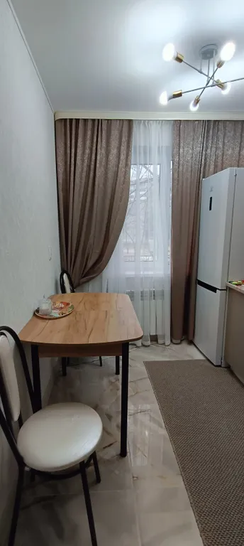 Новенькая квартира на первом этаже