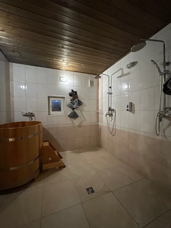 Дом с баней на дровах