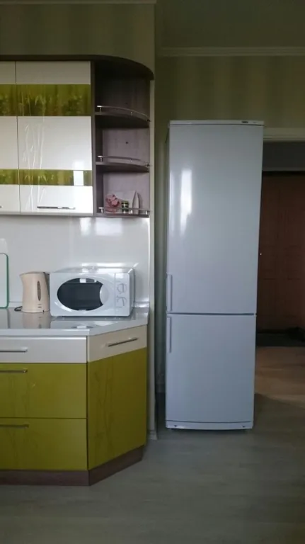 Евродвушка с компьютером, принтером, новой кроватью