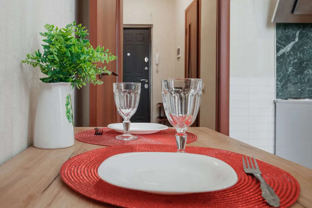 Большая 1-комнатная квартира с отдельной кухней