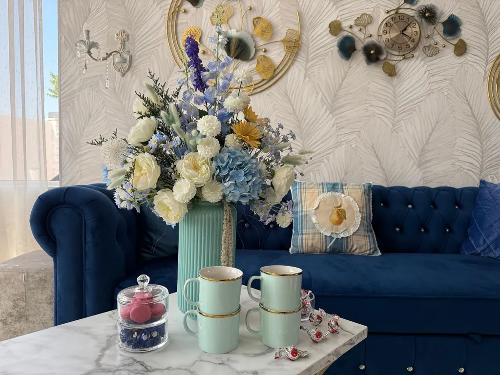 Шикарный особняк с бассейном